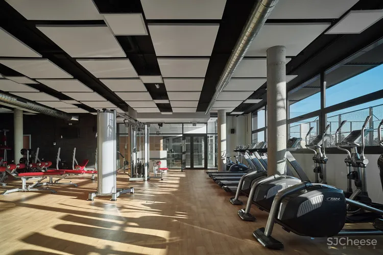 Circulo Mercantil Industrial体育中心 Manuel Quijano Vallejo