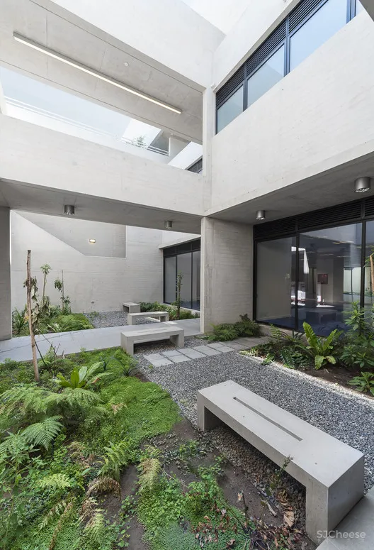 The Saint George College’s Gymnasium Gonzalo Mardones V Arquitectos