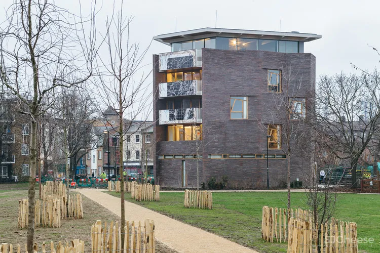 Cabinet Gallery Trevor Horne Architects