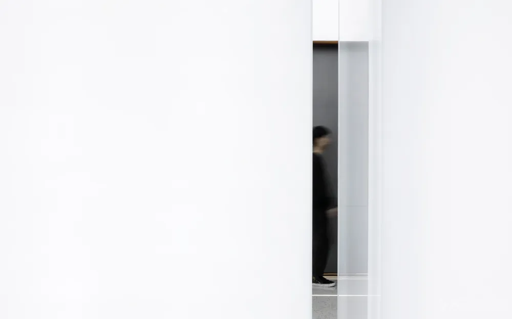 现代简约新概念设计,光影交叠下的理性美 境库建筑