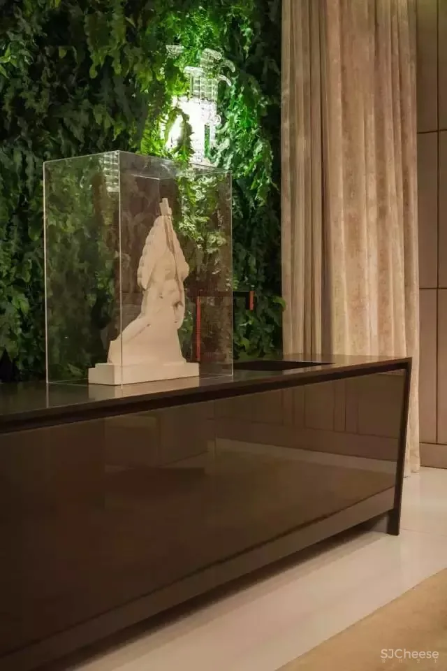 墙面巧用光，开个炫炫的家具店