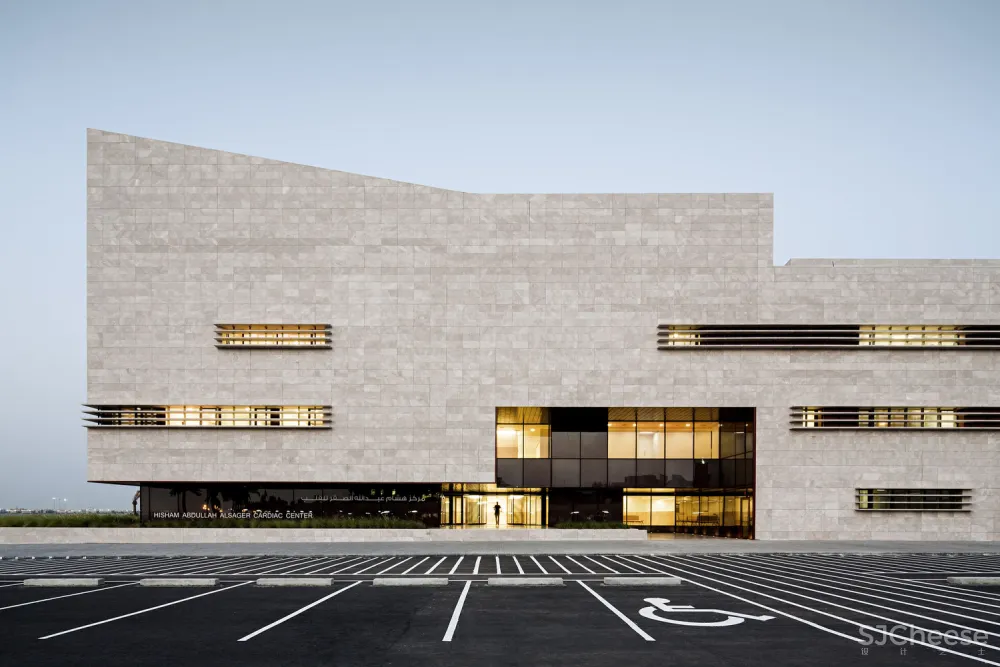 Hisham A. Alsager Cardiological Hospital AGi Architects