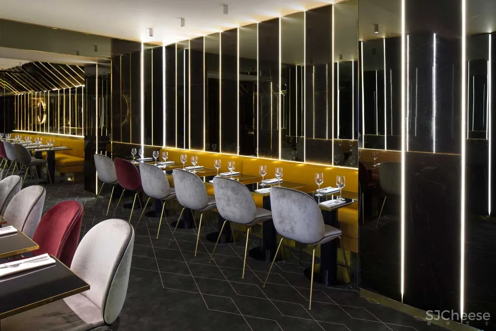 等你扛过了那段让你刻骨铭心的日子,你就知道设计其实由心