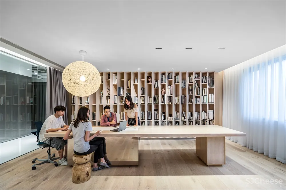 创意办公与公共空间的互动关系 靳刘高设计