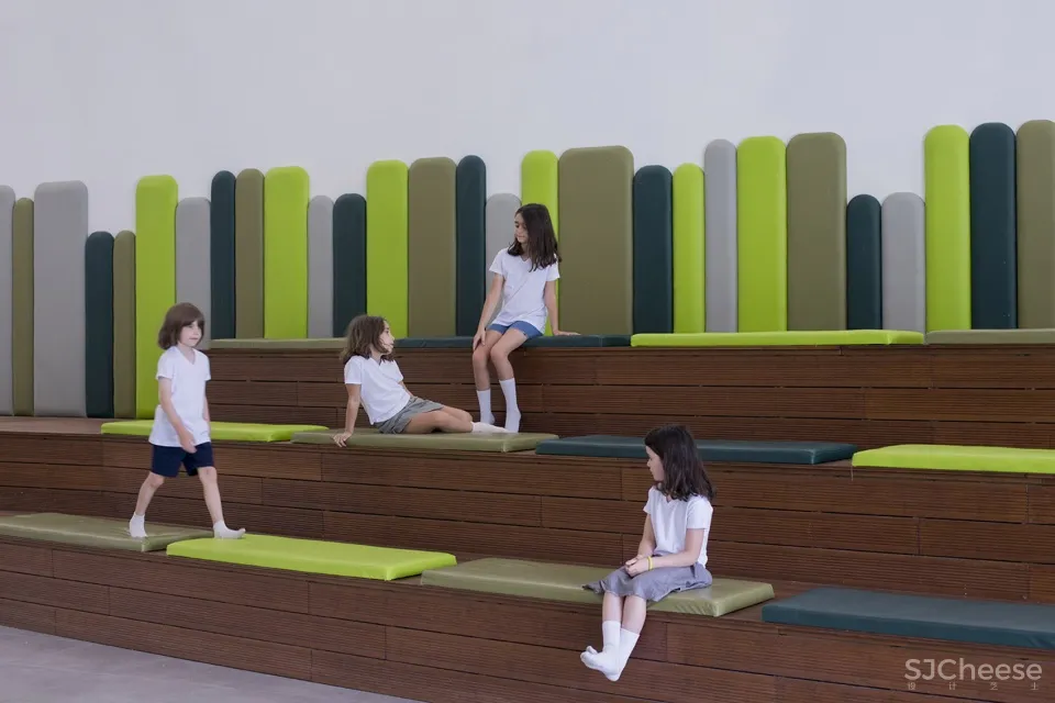 特拉维夫全纳学校,以色列 Sarit Shani Hay