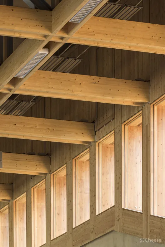 Sports Center in Neudorf Atelier Zündel Cristea