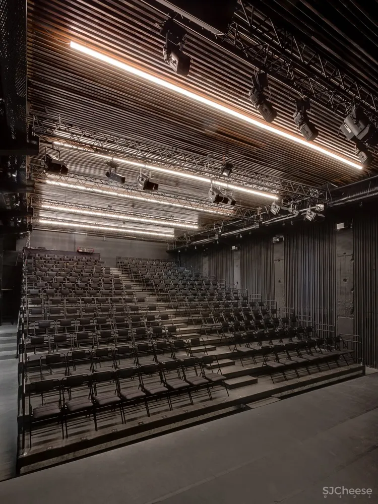 Moda Sahnesi Halukar Architecture