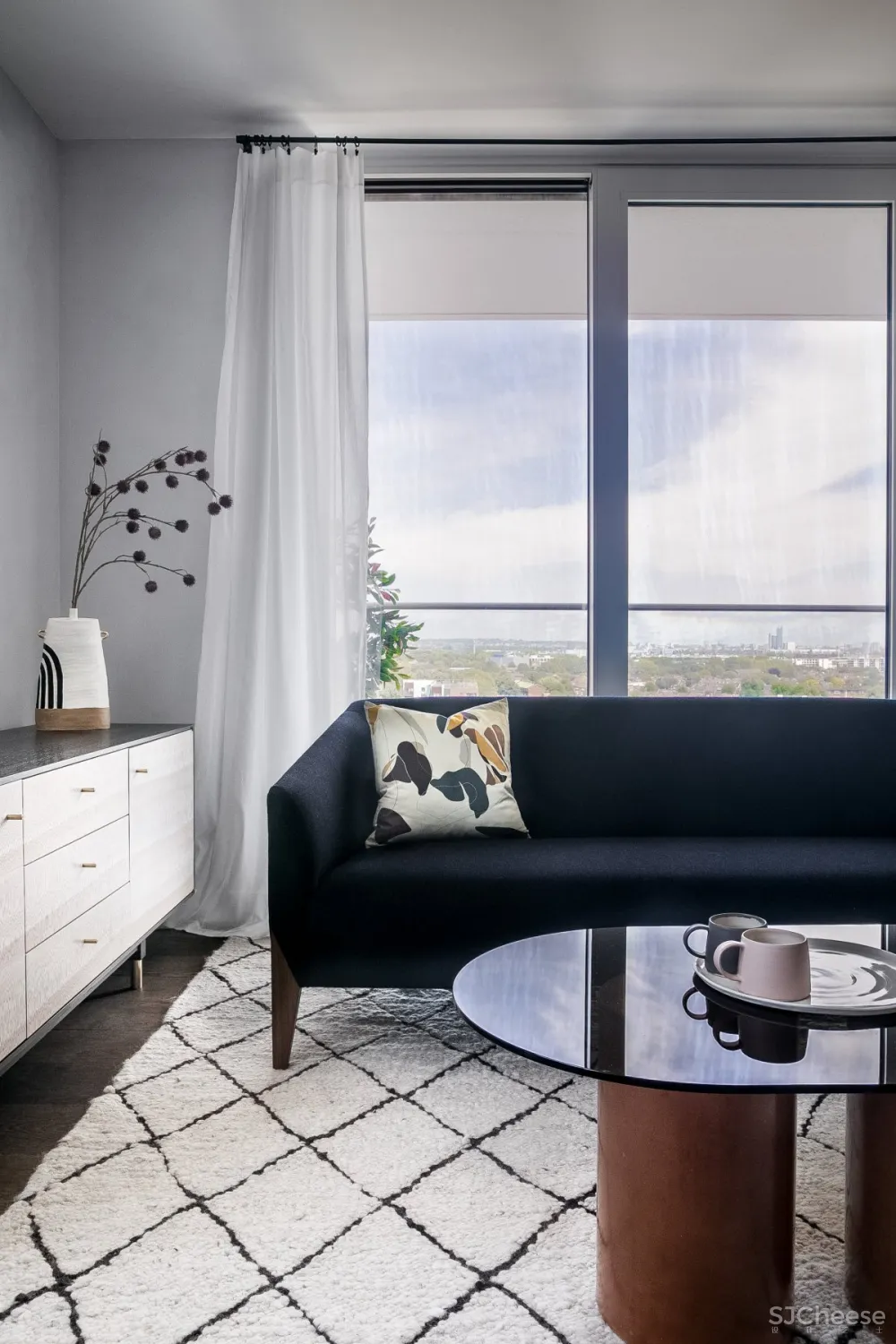 Bergman＆Mar | Makers Apartment