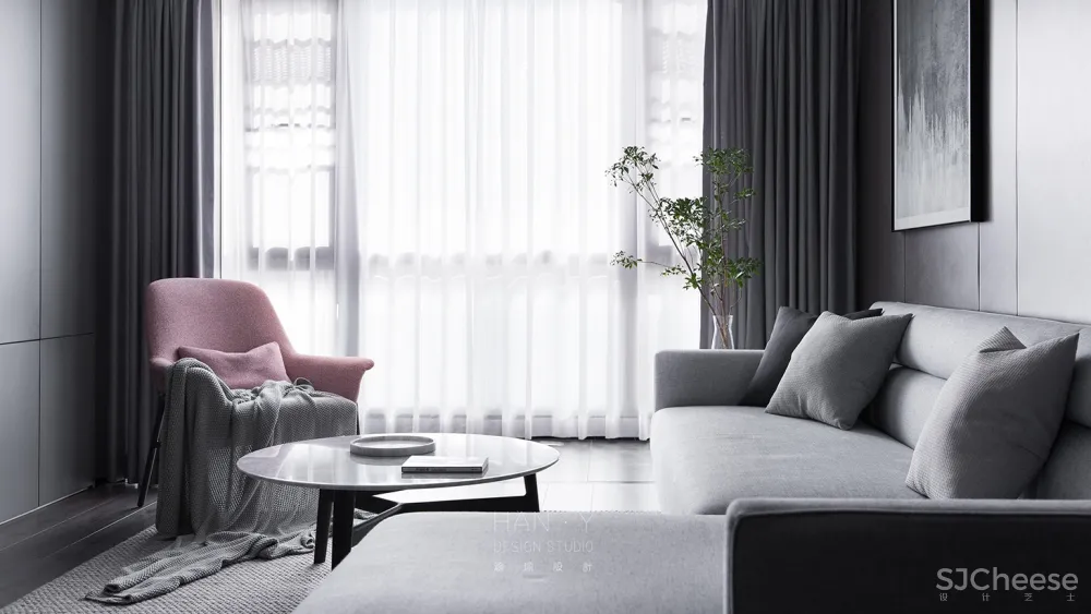 黑是一切颜色的尽头,是设计界的神秘宠儿