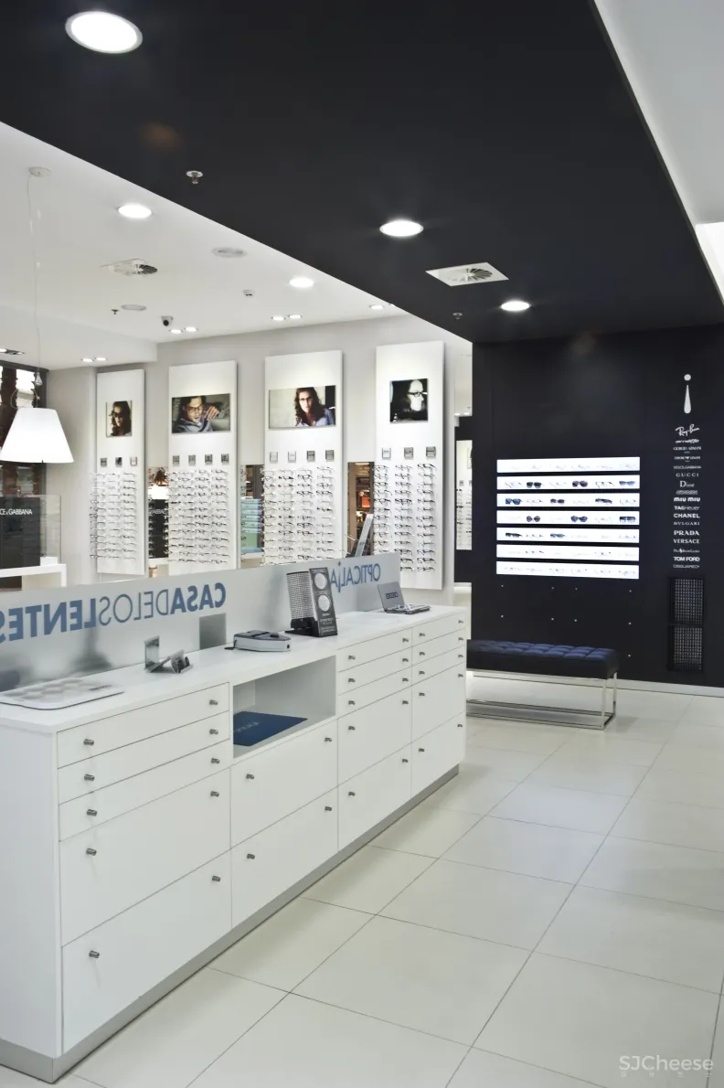 optician la casa de los lentes by opticalia
