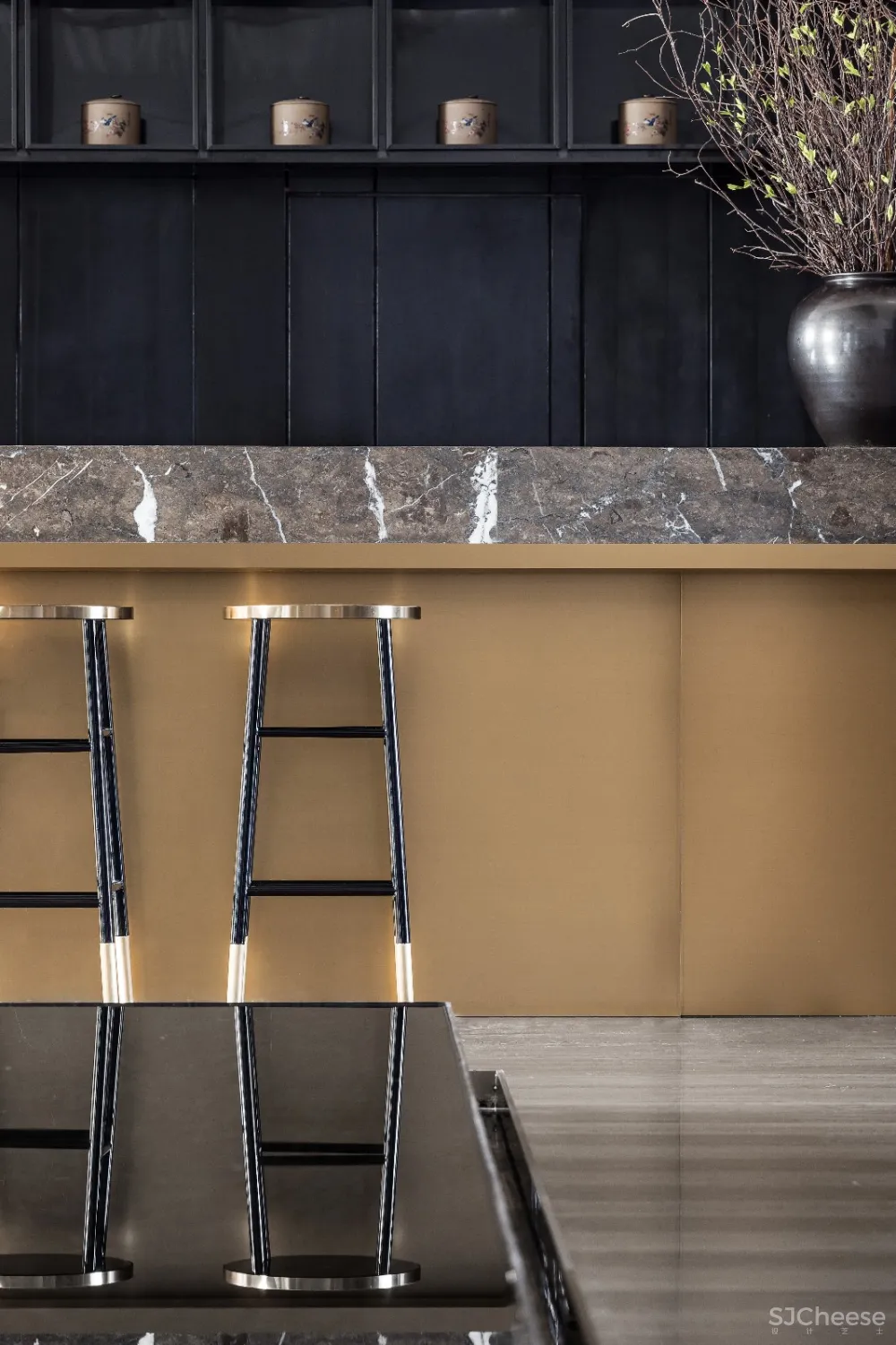 淡墨轻岚的光影画卷