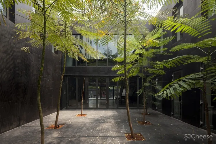 Embassy of France and French Institute in Jakarta Segond