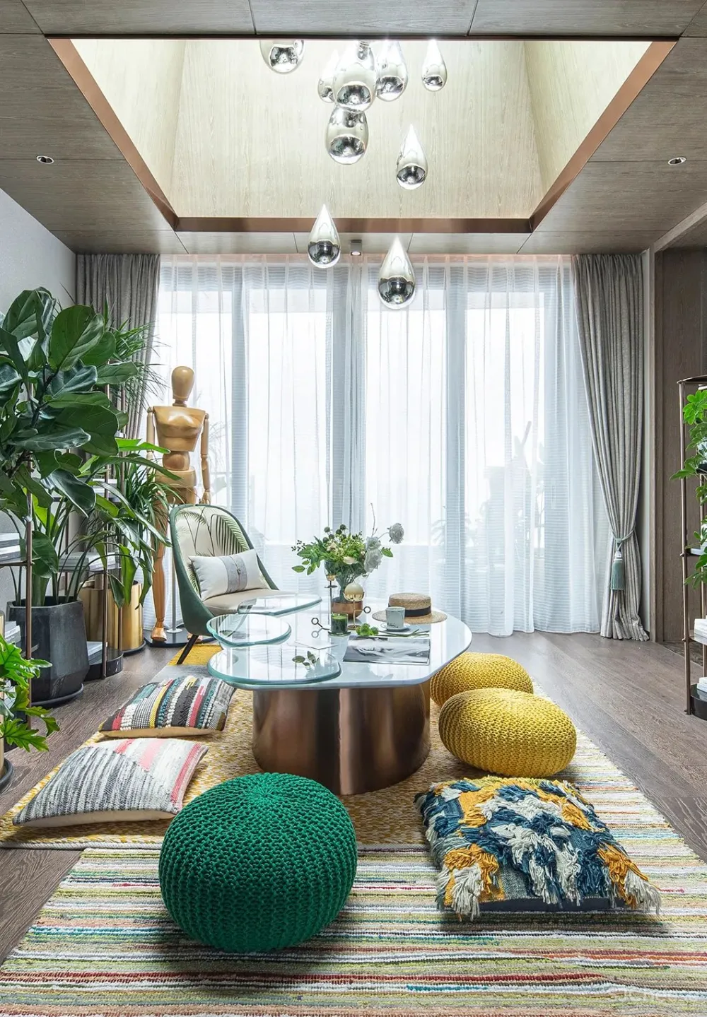 吴文粒:320㎡“醉美”顶层复式!