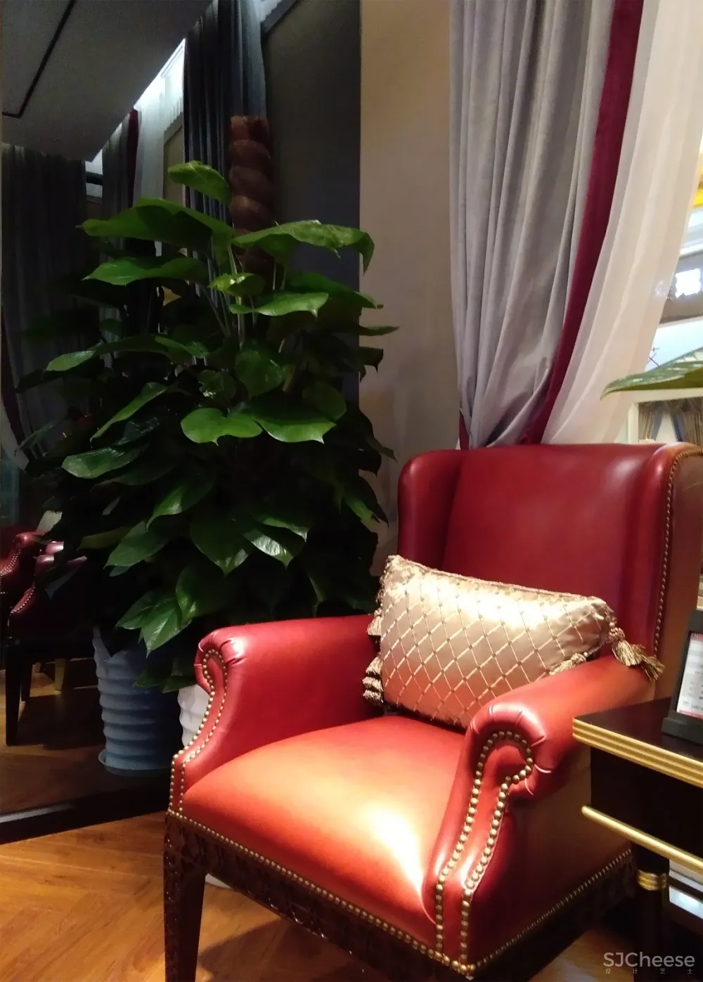 FHART 风华艺创 ▏作品 ▏艾梵国际-现代轻奢走在时尚最前沿