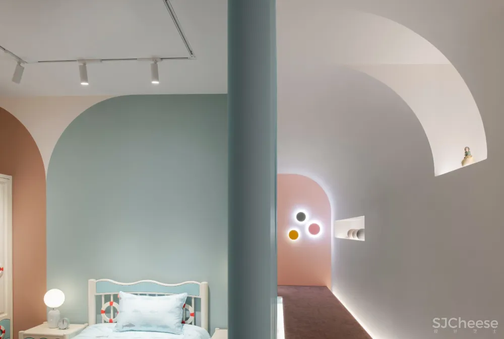 趣味十足的色彩空间,满满的艺术格调 辛视设计