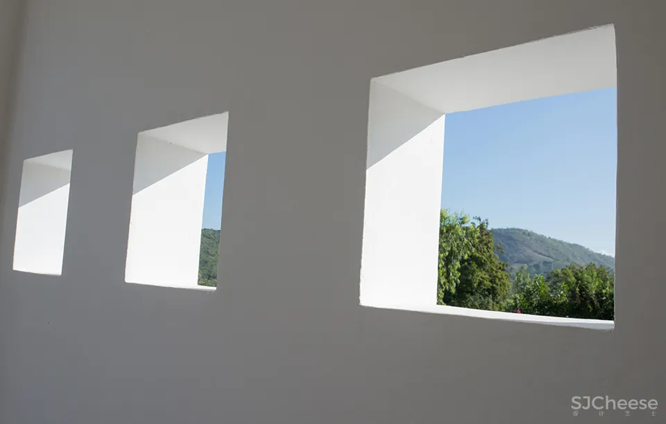 maternal and neonatal health center