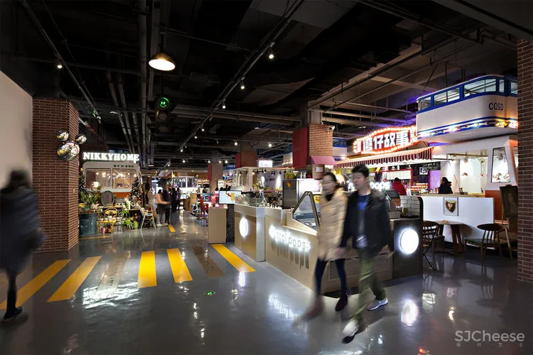 重庆长嘉汇购物公园 伍兹贝格