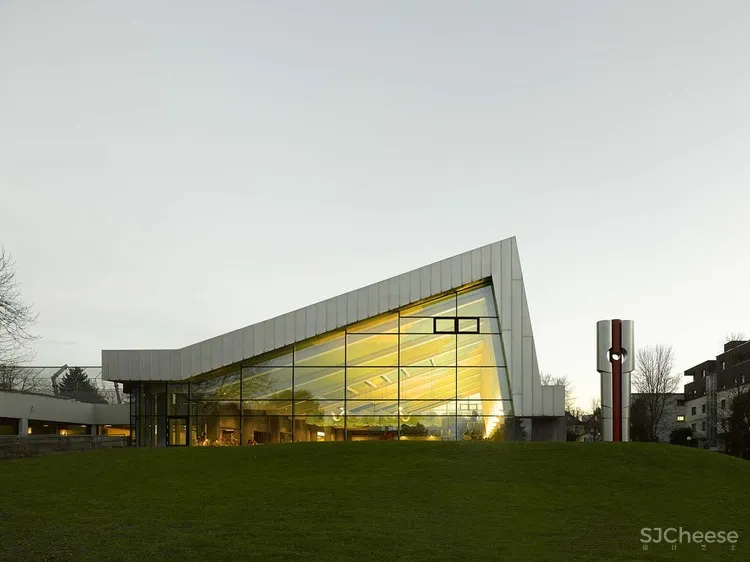 Sports Centre in Leonberg 4a Architekten