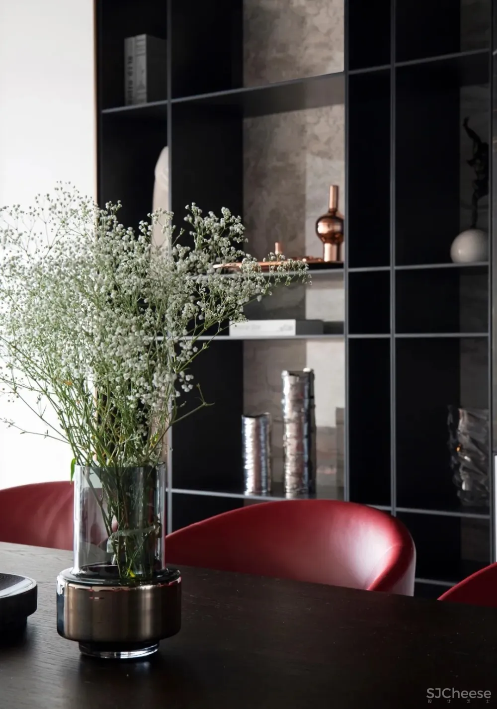 用线条勾勒空间的精髓 直合设计