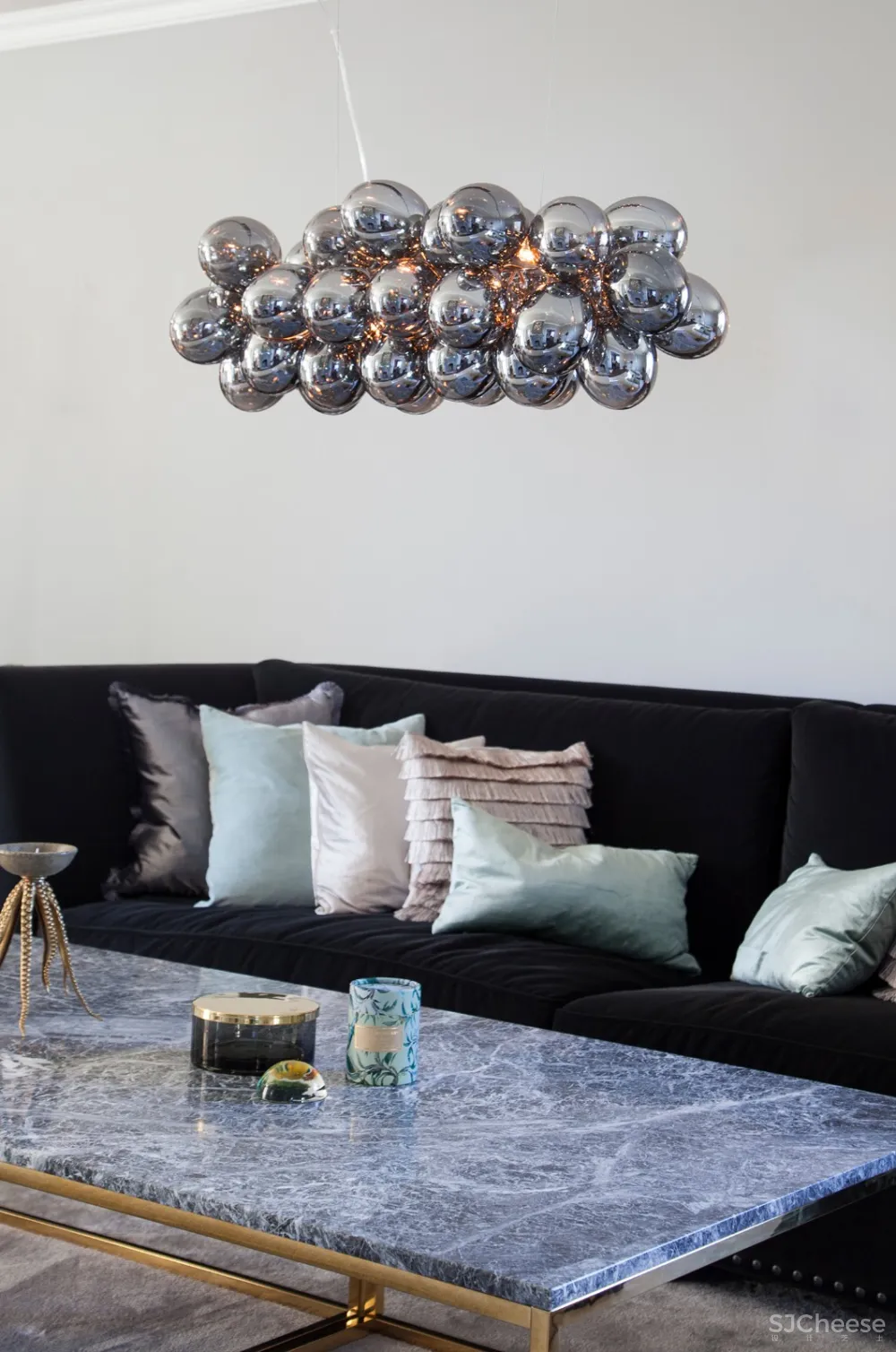 一款北欧泡泡灯饰