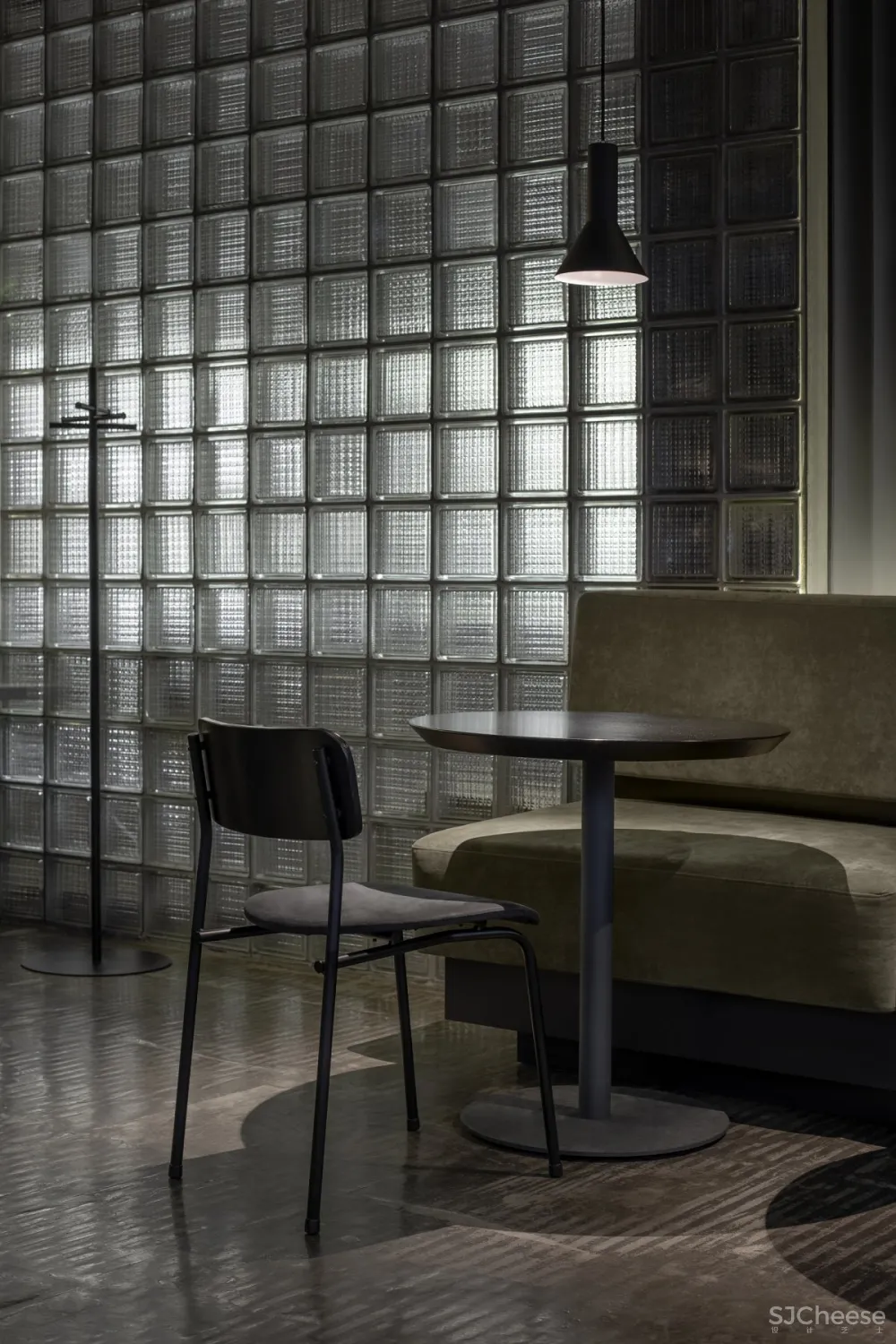 Balbek Bureau | Protagonist Bar , 富有创造力的酒吧