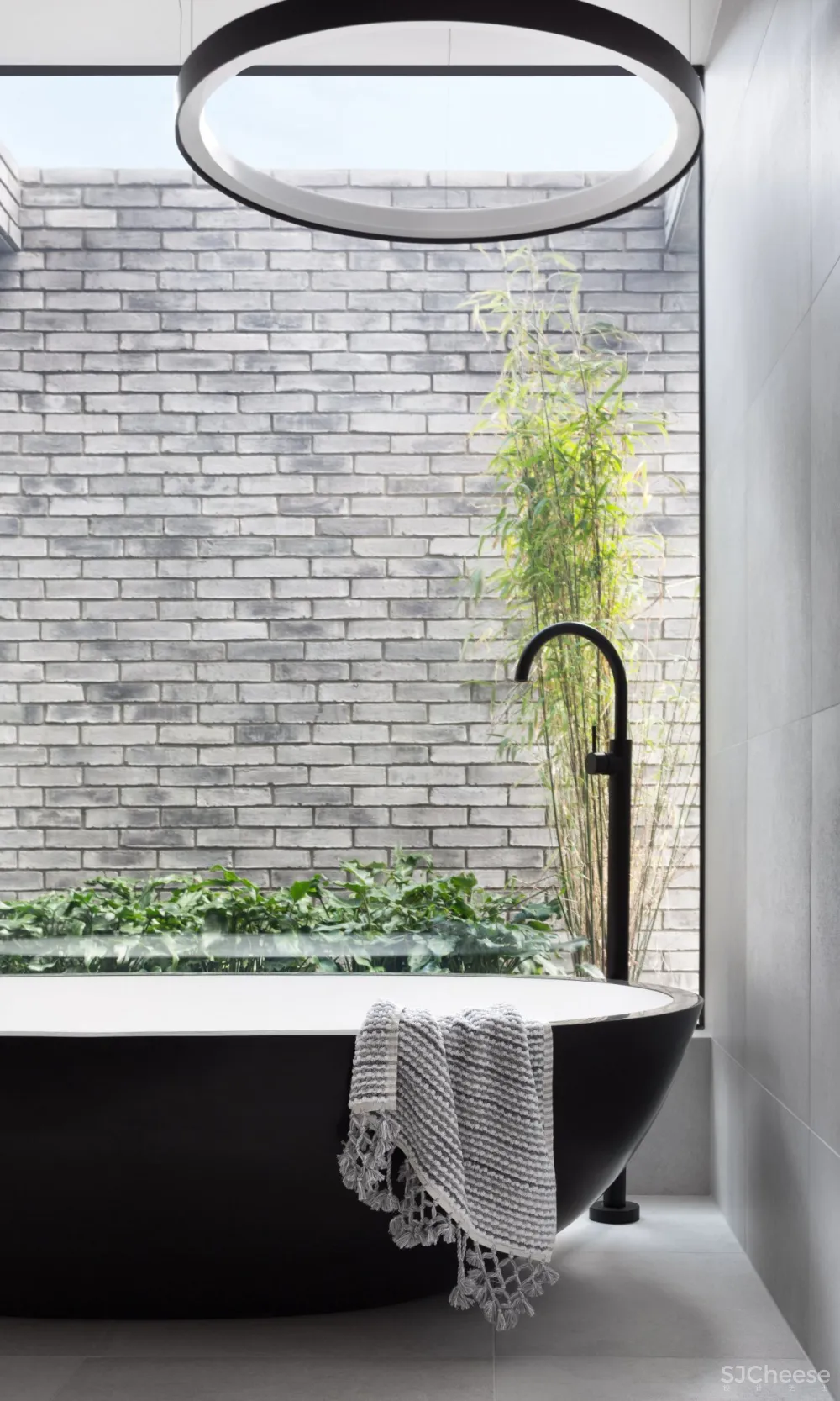 Cera Stribley | Caroline , 当代鲜明的古朴住宅