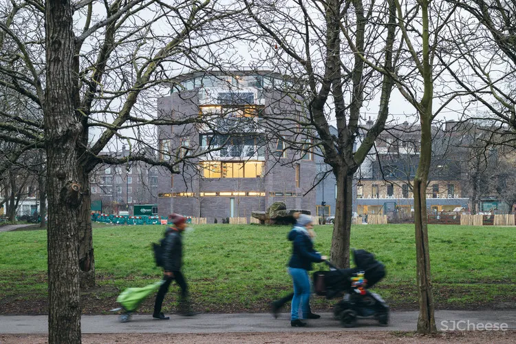 Cabinet Gallery Trevor Horne Architects