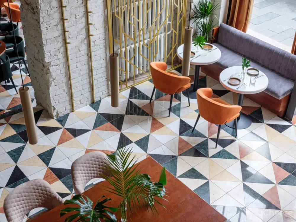 Anastasia Kasparyan | Sapiens餐厅 , 明亮多彩的餐饮空间