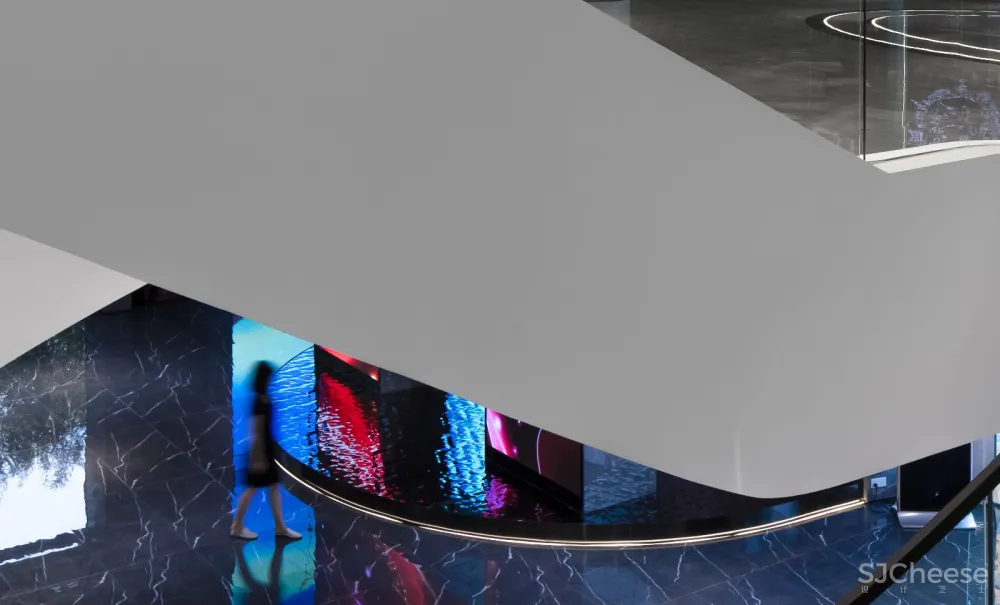 汇亚陶瓷总部展厅:让空间在自由中流淌 拓维设计