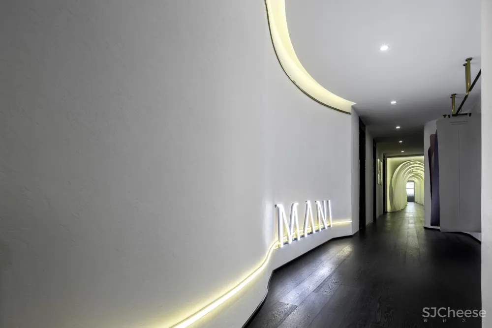 青岛MANI瑜伽会所设计-“风不停水流动”这一理念贯穿整体 艺科设计