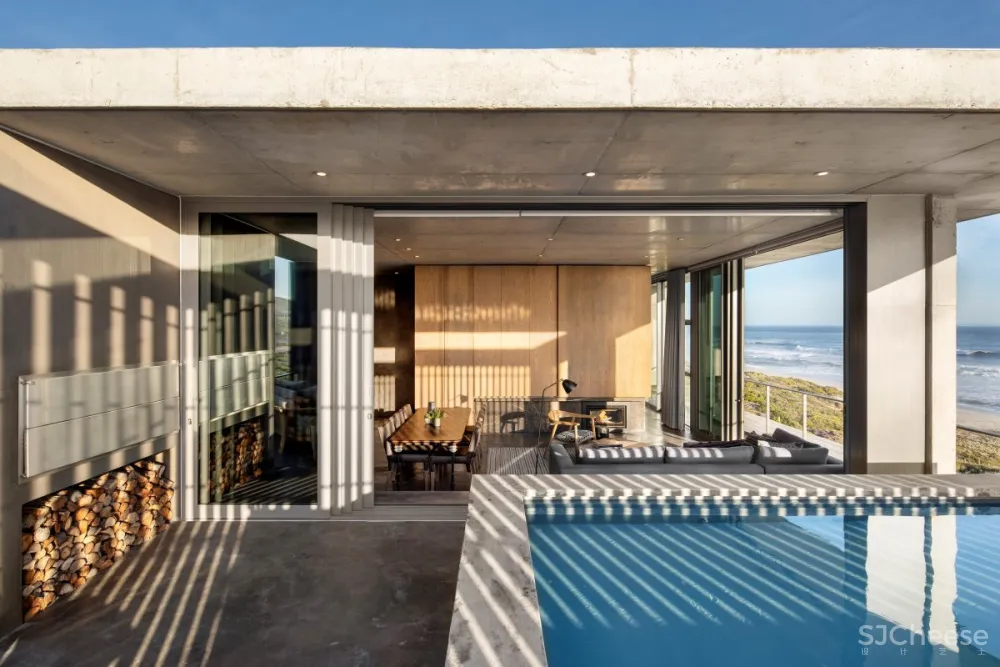 Gavin Maddock | Olive Tree Villa , 现代豪华的海滨别墅