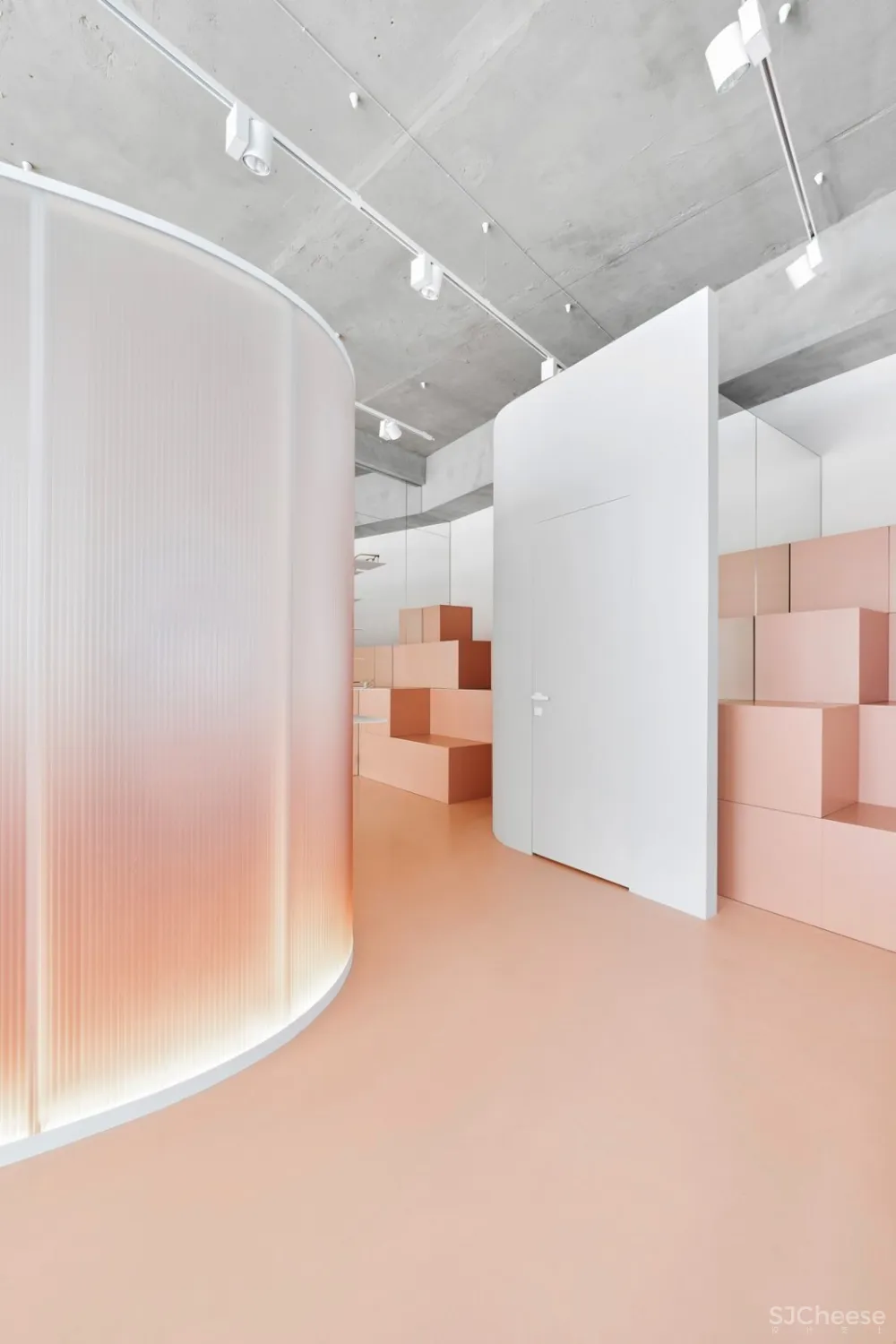 RADIUS 58 optics 超赞眼镜店设计 DA bureau