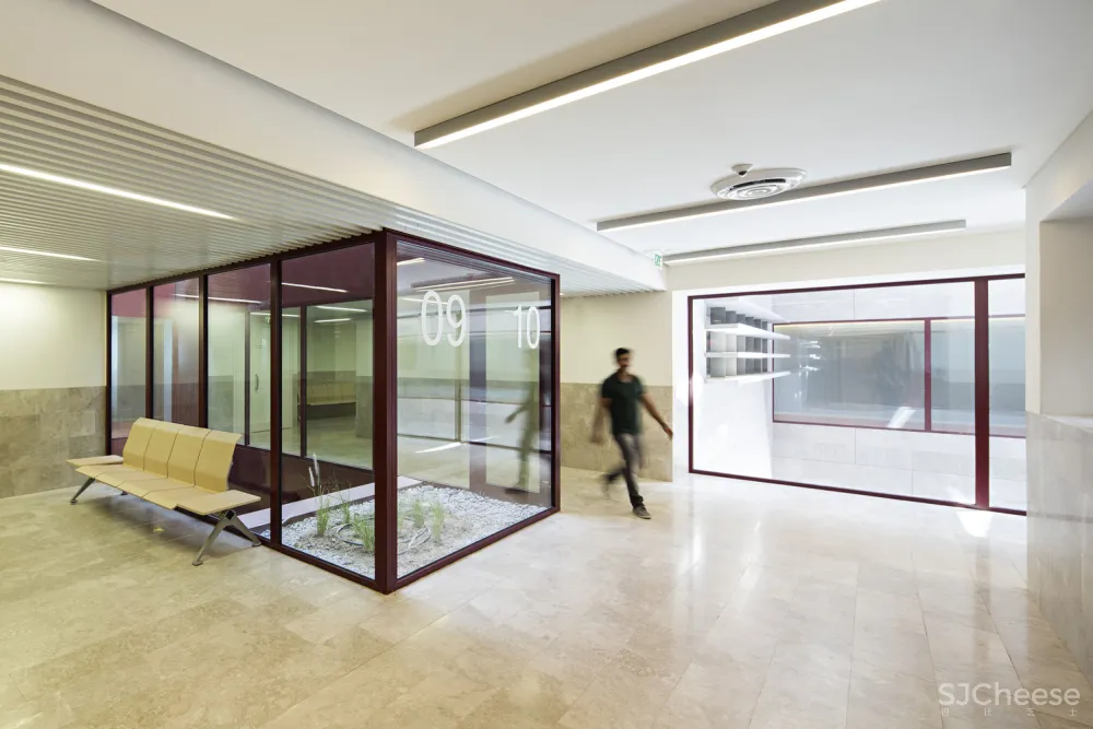 Hisham A. Alsager Cardiological Hospital AGi Architects