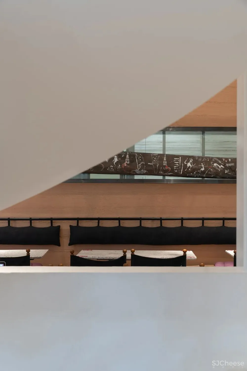 530m²东成西就复合餐厅 埂上设计