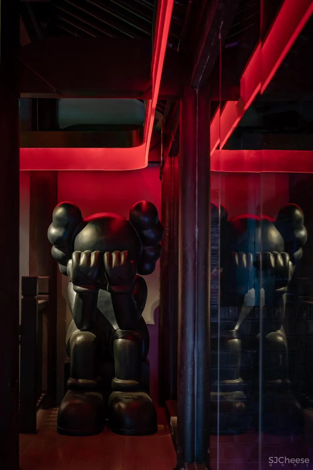 一抹惊艳红酒吧,轻奢商务风 ! 薛Design