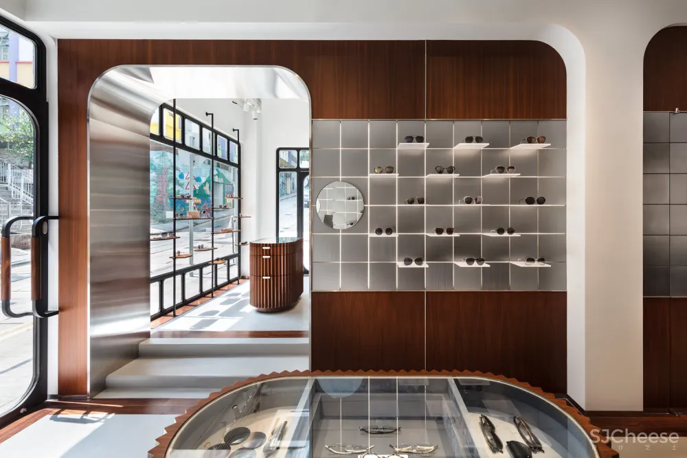 KHROMIS Eyewear A Work of Substance