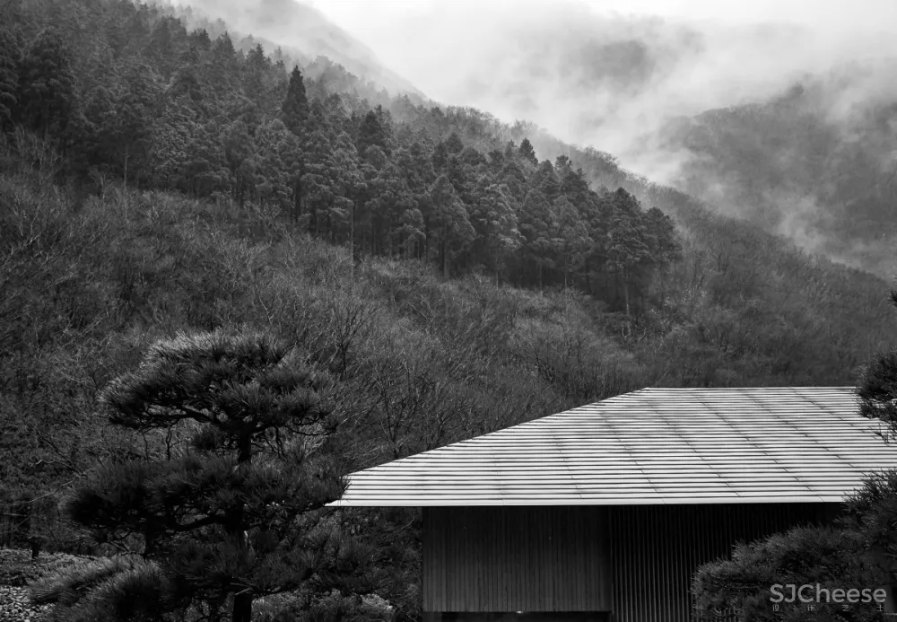 Christian Liaigre & 隈研吾 | Retreat in Kanagawa , 一切都是自然本身