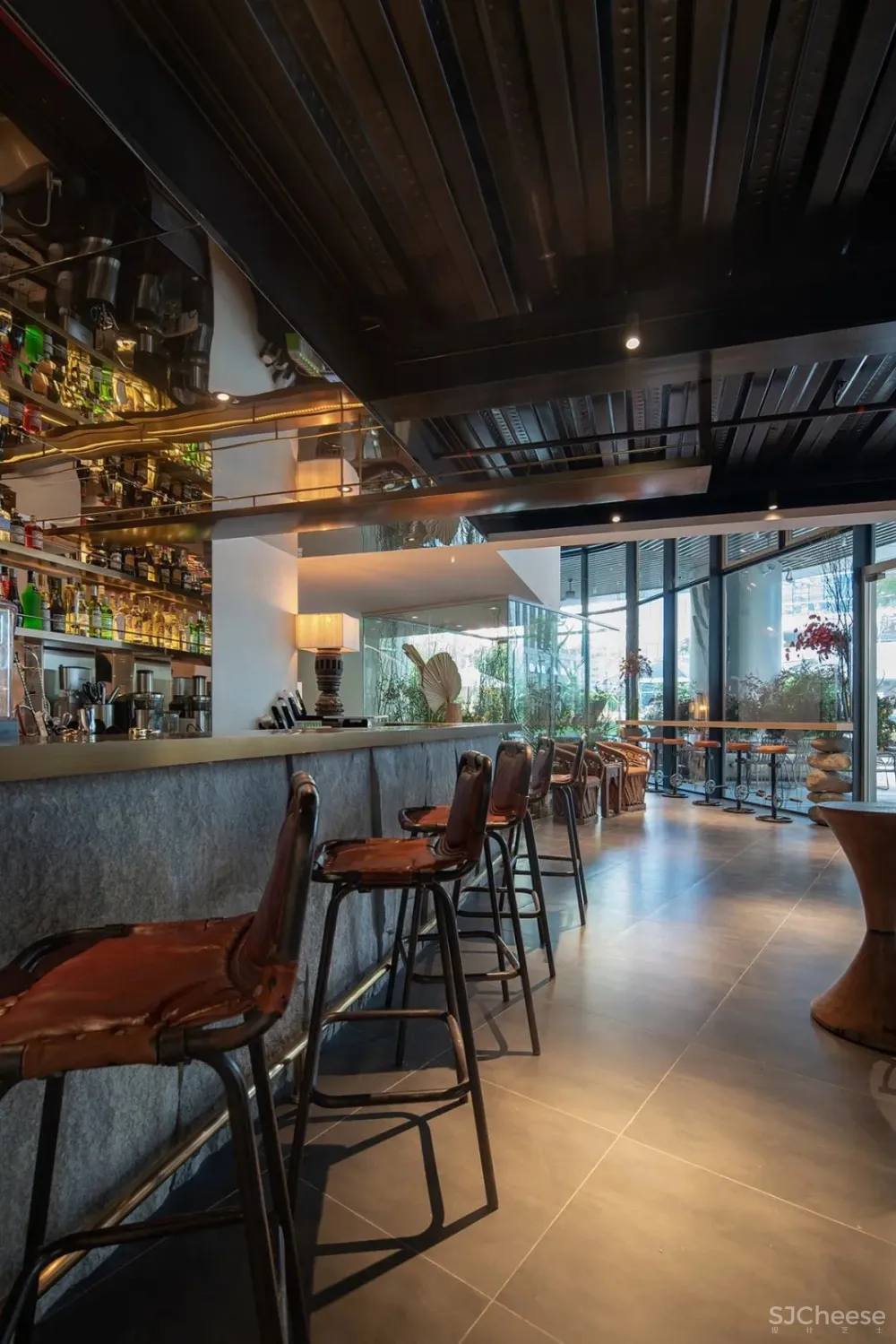 530m²东成西就复合餐厅 埂上设计