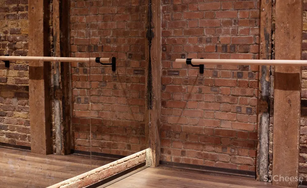 hackneys hip new designer gym blok opens with focus on fitness fighting and bone broth