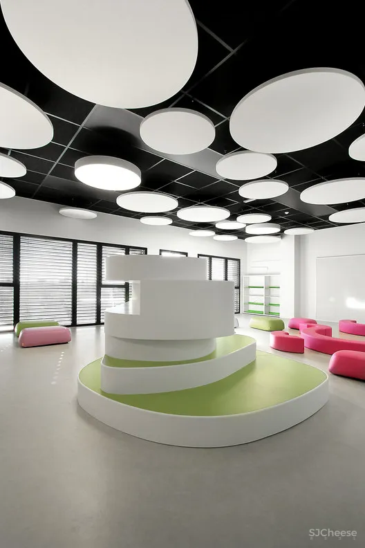 School Complex Les Perséides Atelier REC architecture