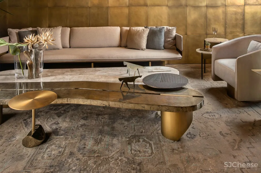 硬核奢雅住宅，感知金属质感的魅力！