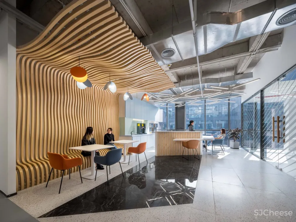 上海·“马克华菲”服装公司总部办公空间 研趣品牌