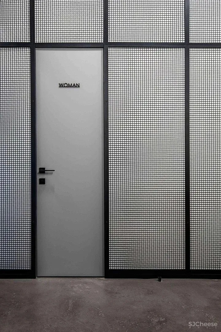 物流软件Logity乌克兰哈尔科夫办公设计 Studio Bondarenko Design