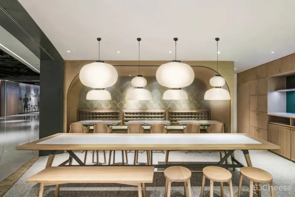 现代潮流的餐饮设计 间睦设计