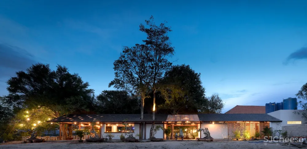 Pho Da Cafe haus space