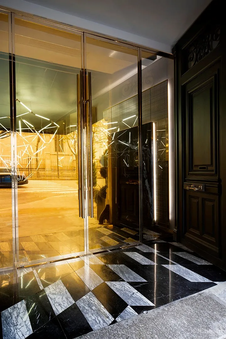 等你扛过了那段让你刻骨铭心的日子,你就知道设计其实由心