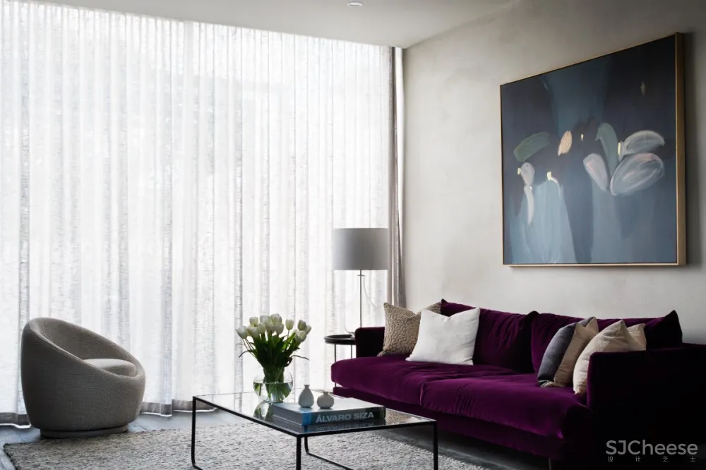 Cera Stribley | Commercial Road , 自然光线对建筑的重要性