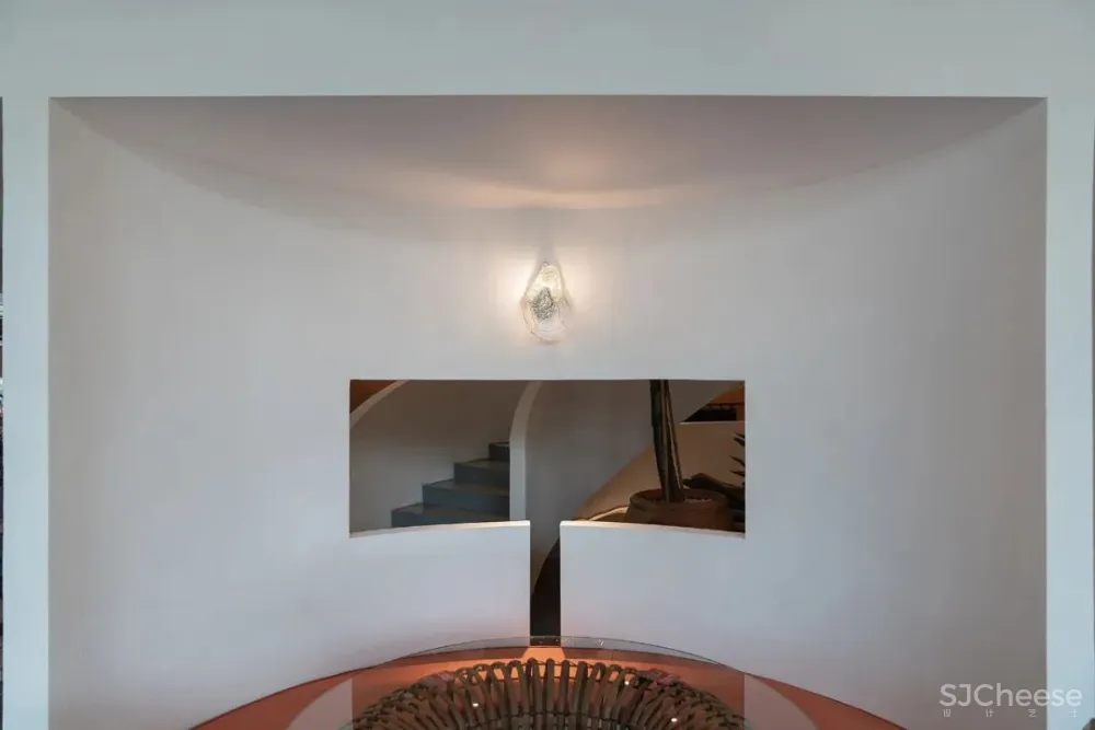 530m²东成西就复合餐厅 埂上设计