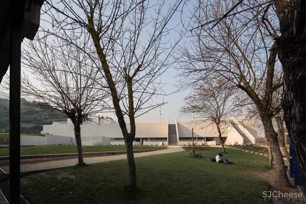 The Saint George College’s Gymnasium Gonzalo Mardones V Arquitectos