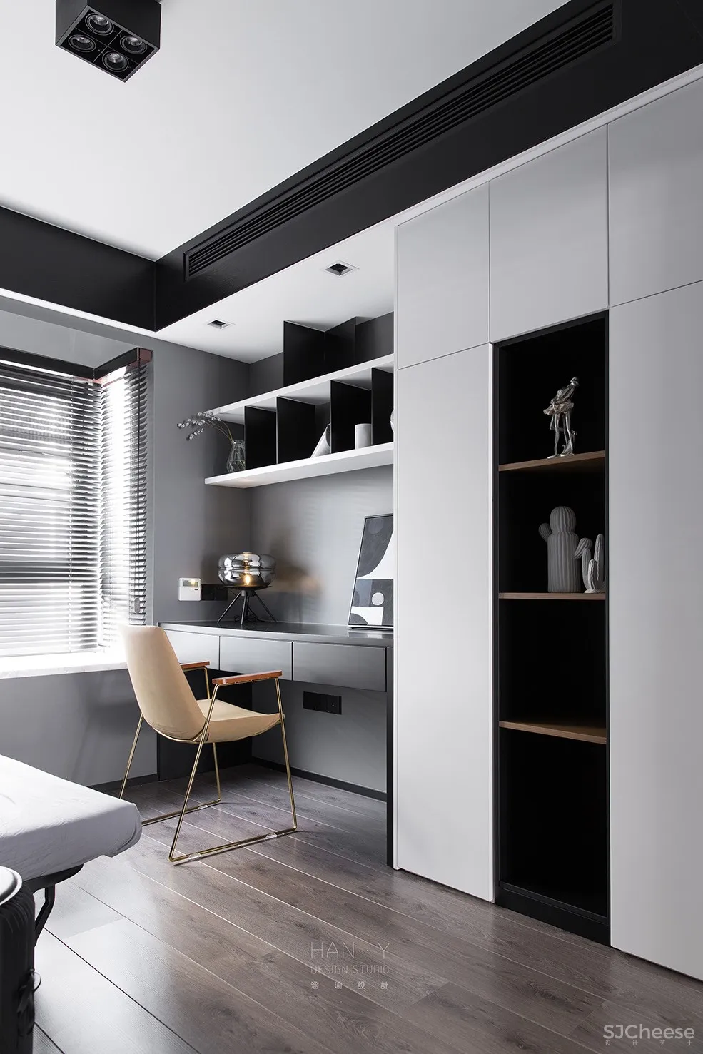 黑是一切颜色的尽头,是设计界的神秘宠儿